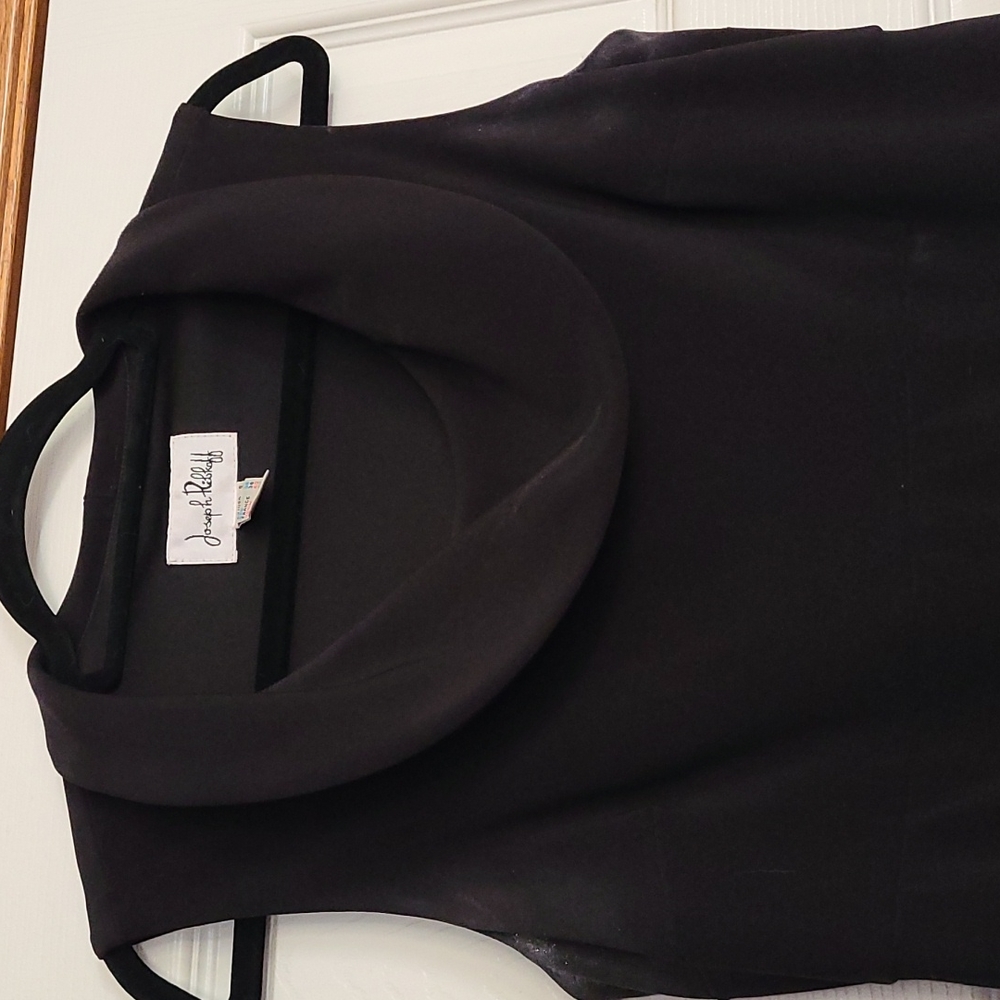 Joseph Ribkoff LBD size 8 - Picture 3 of 3